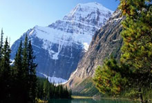 亚星：德天空：巴萨在推动与什琴斯尼续约至2026年，目前情况很乐观.